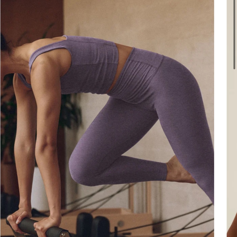 Beyond Yoga set in Purple Haze Heather